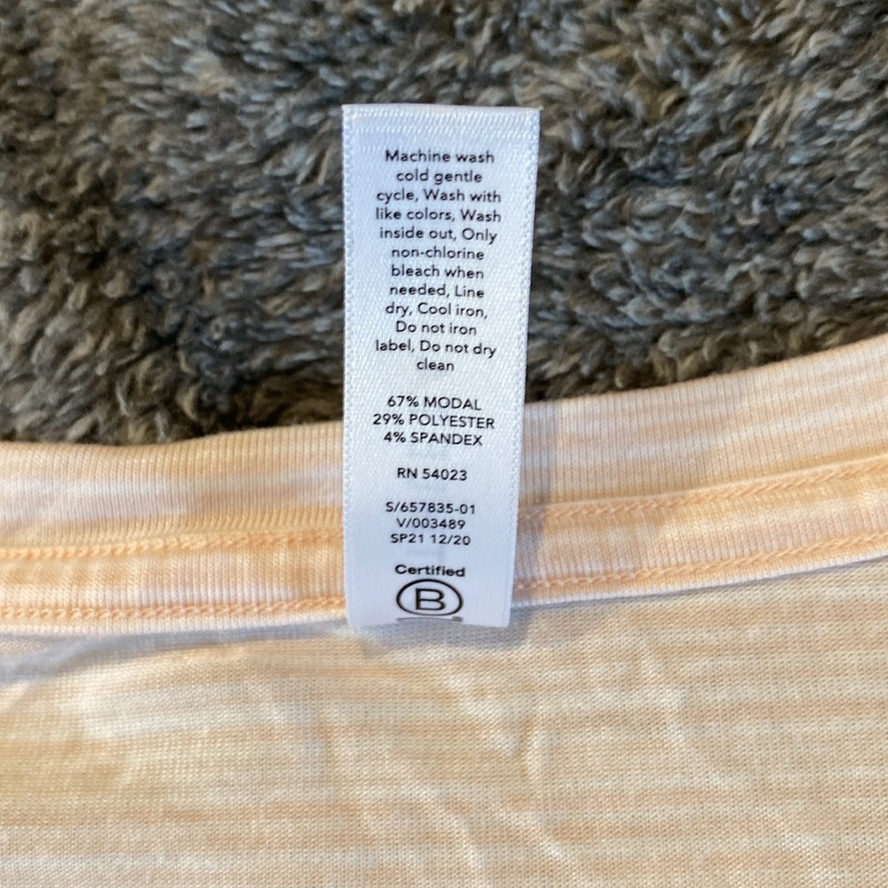 Athleta Cloudlight Stratus Striped Top Peachy Pink Size Small #657835 - Picture 3 of 4